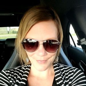 Meet your Posher, Halsey